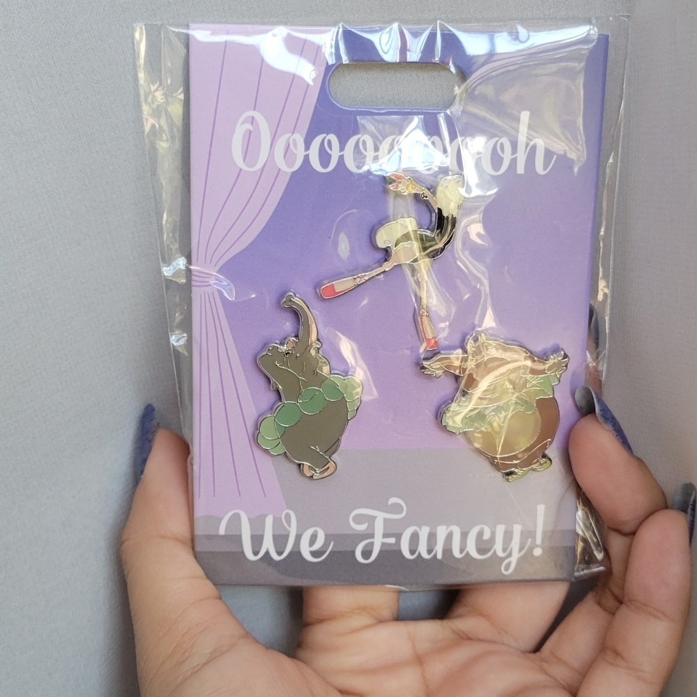 Disney pins limited edition "oooh we fancy!"